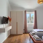 Villa Beautiful Legro With Pool In Visnjan Rapavel