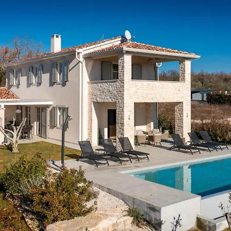 فيلة Beautiful Legro With Pool In Visnjan