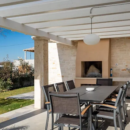 فيلة Beautiful Legro With Pool In Visnjan *